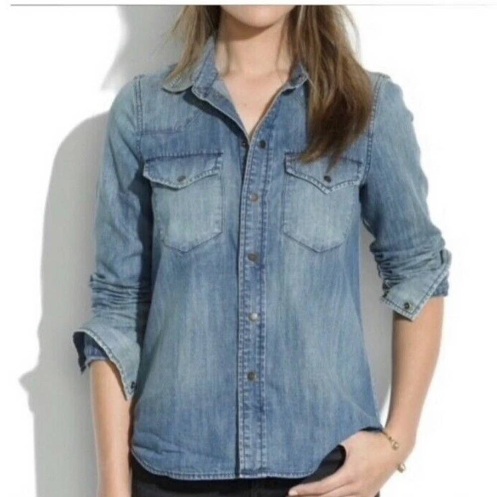 Madewell Denim Button-Up Shirt | Size XSmall